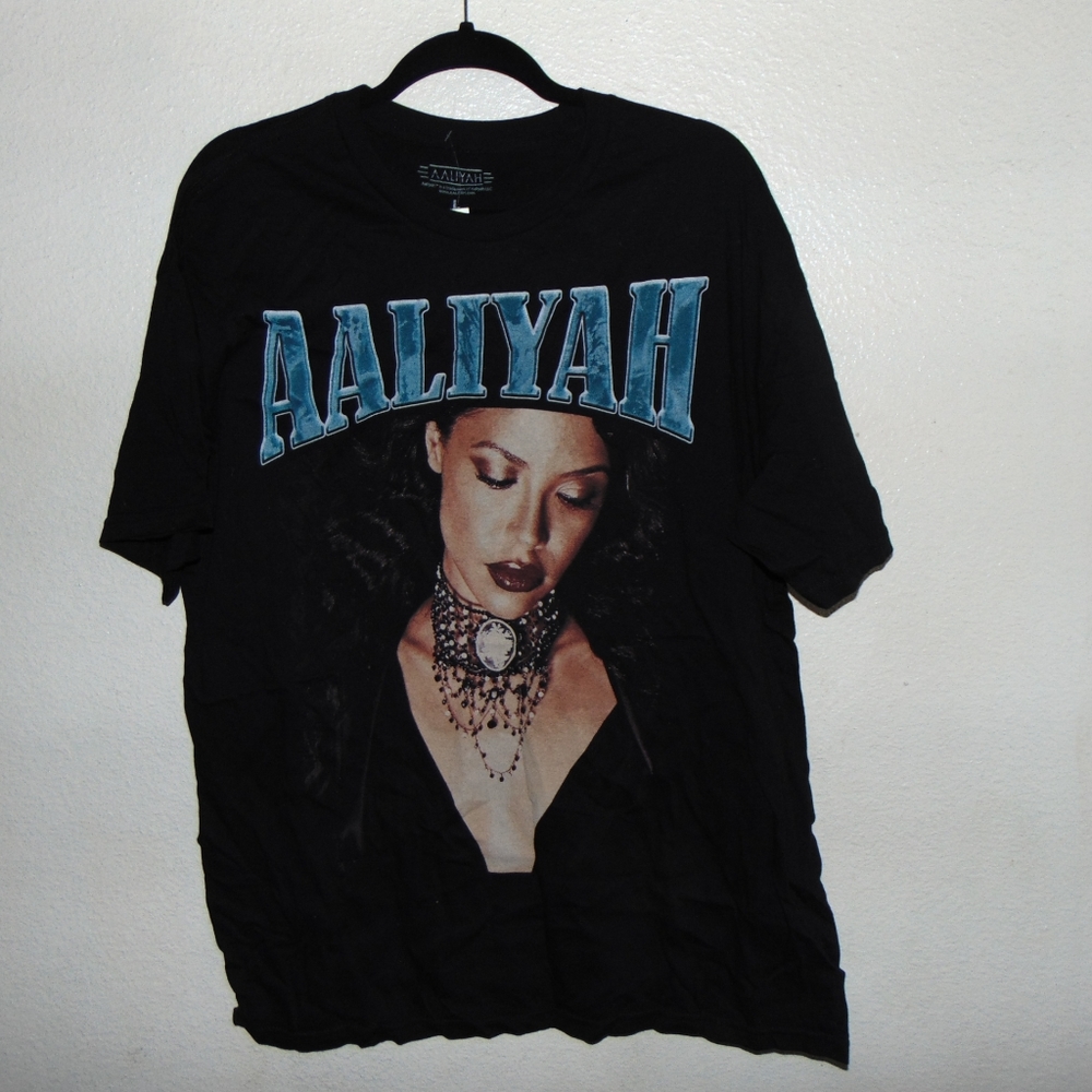 Aaliyah Black T-shirt